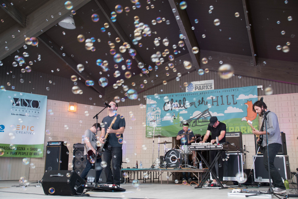 Dramatic Lovers and PILES at Chill on the Hill
